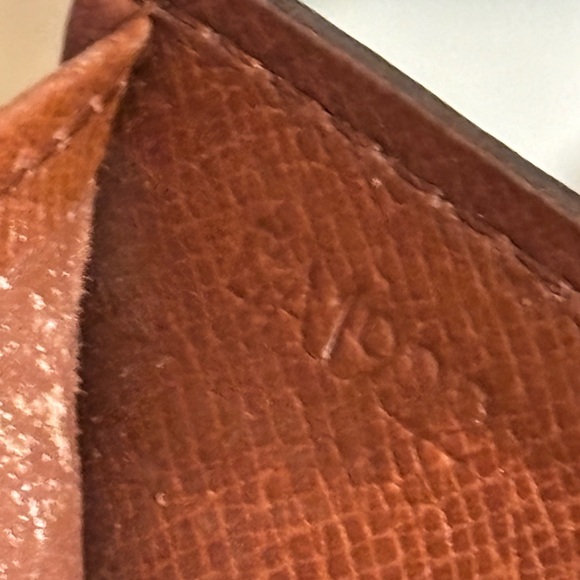 Auth Louis Vuitton Monogram Portefeiulle Marco Bifold Wallet - Picture 9 of 11